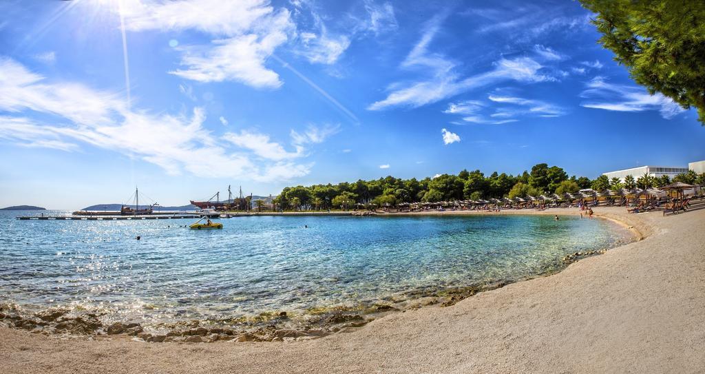 Mediteran Travel Mobile Homes Solaris Бродарица Экстерьер фото