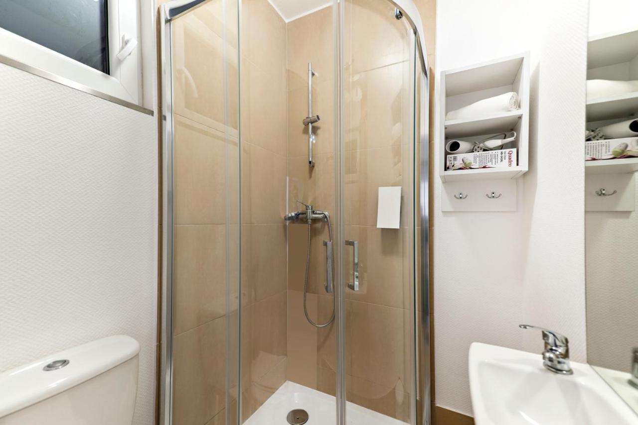 Mediteran Travel Mobile Homes Solaris Бродарица Экстерьер фото