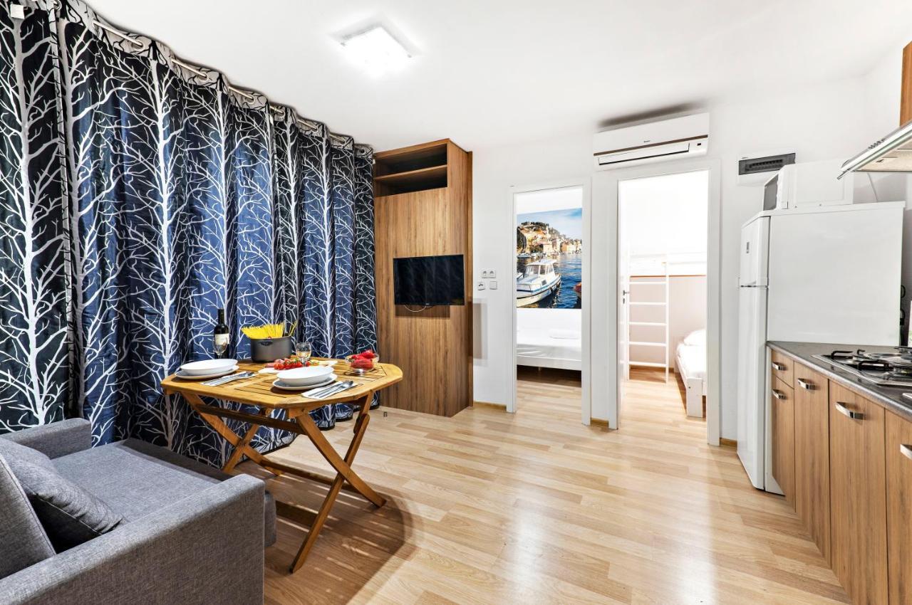 Mediteran Travel Mobile Homes Solaris Бродарица Экстерьер фото