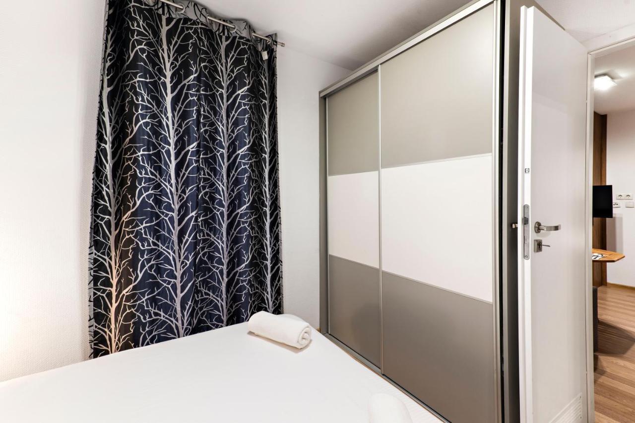 Mediteran Travel Mobile Homes Solaris Бродарица Экстерьер фото
