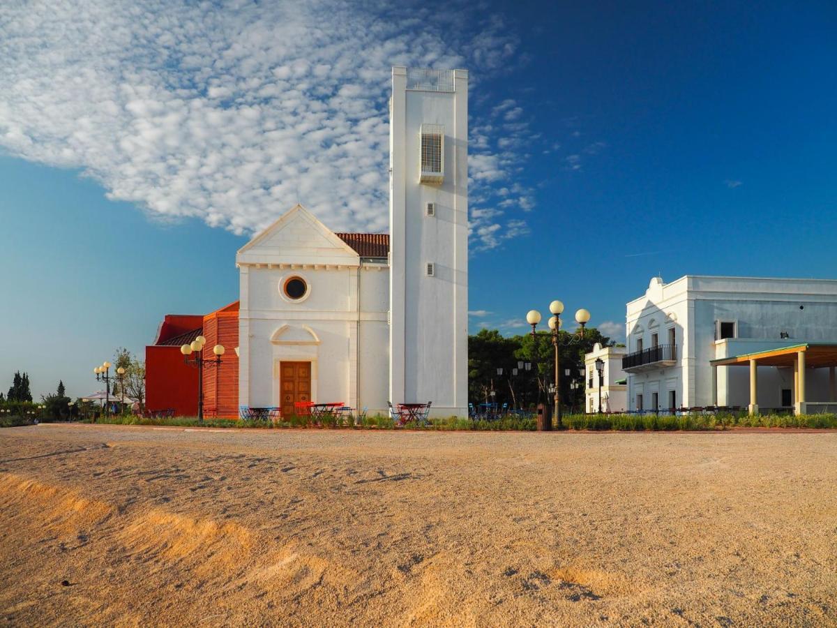 Mediteran Travel Mobile Homes Solaris Бродарица Экстерьер фото